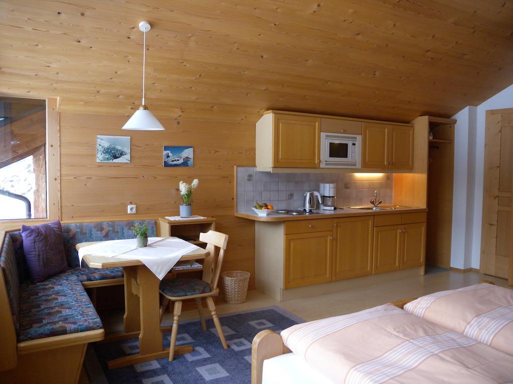 Appartments Haus Monika Schoppernau Habitación foto